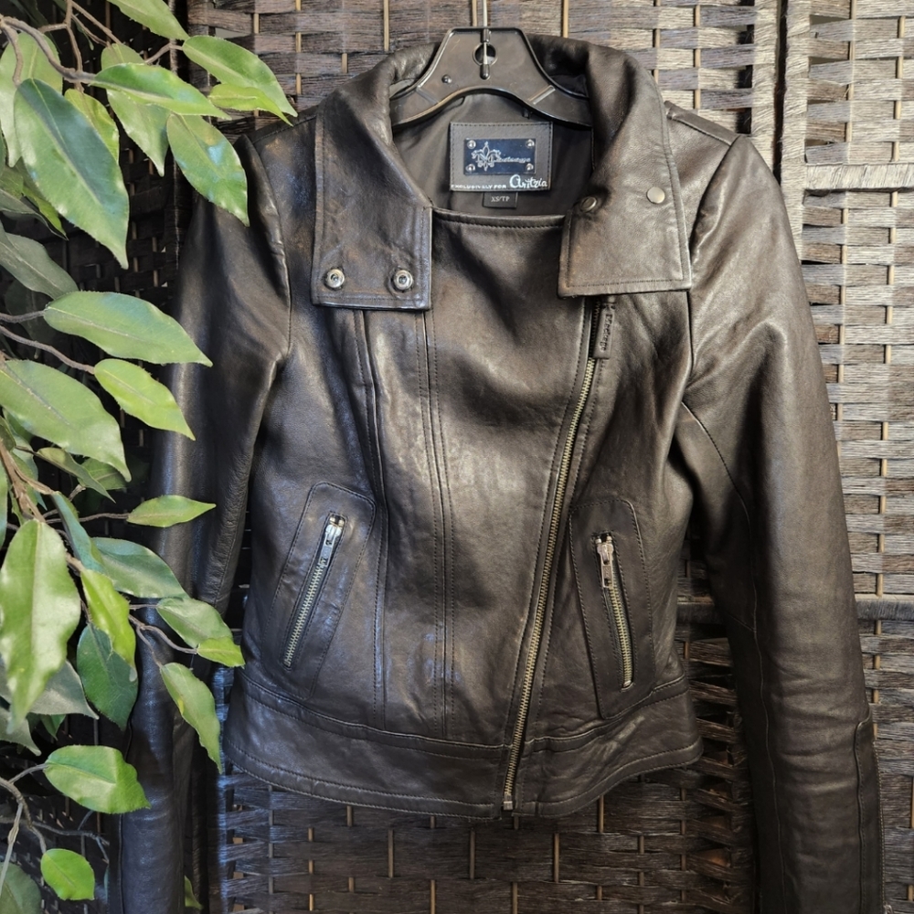 Mackage by aritizia Leather jacket